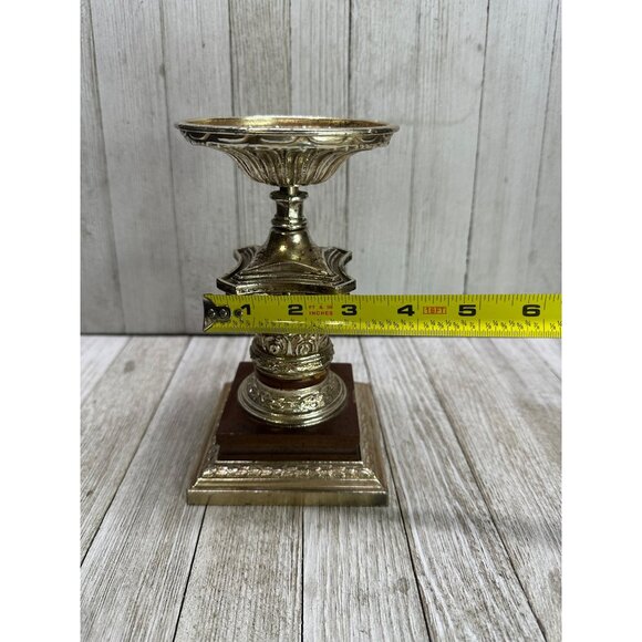 Vintage Dilly Mfg Co. Ornate Pillar Candle Holder Metal Home Decor 7" Tall - Picture 6 of 8